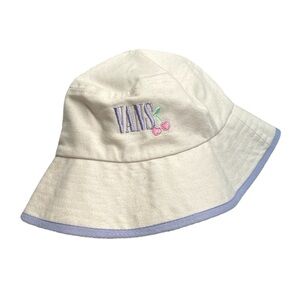 Vans‎ NWT Bucket Explorer Hat
